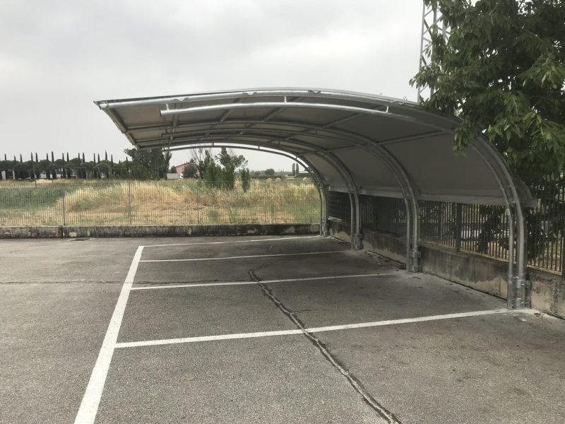 pensilina impermeabile Biotec fissaggio a muro